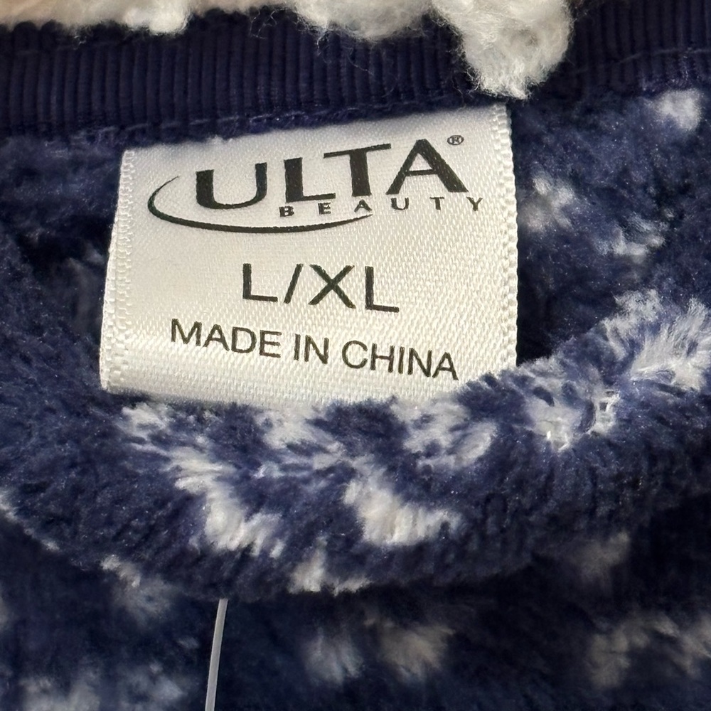 Ulta Beauty Blue Robe - Picture 3 of 5
